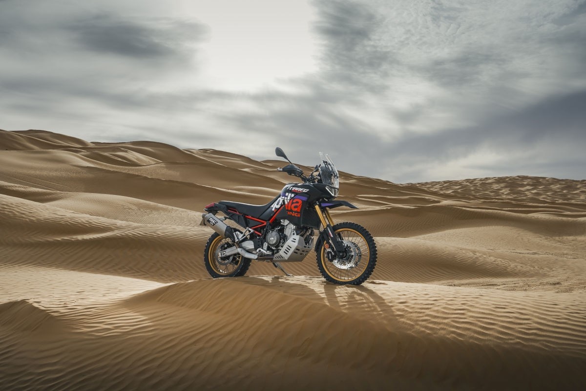 Aprilia Tuareg Rally 660: il ritorno di una leggenda, più cattiva e pronta al deserto +VIDEO+